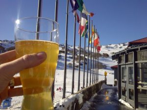 Apres Ski Charlotte Pass Style