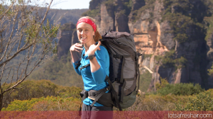 How to adjust a backpack