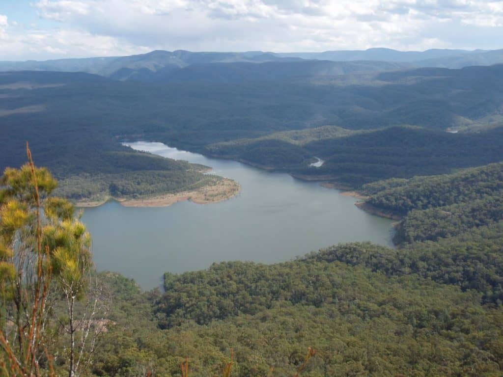 View over Coxs River & Lake Burragorang from McMahons Lookout - Kings Tableland