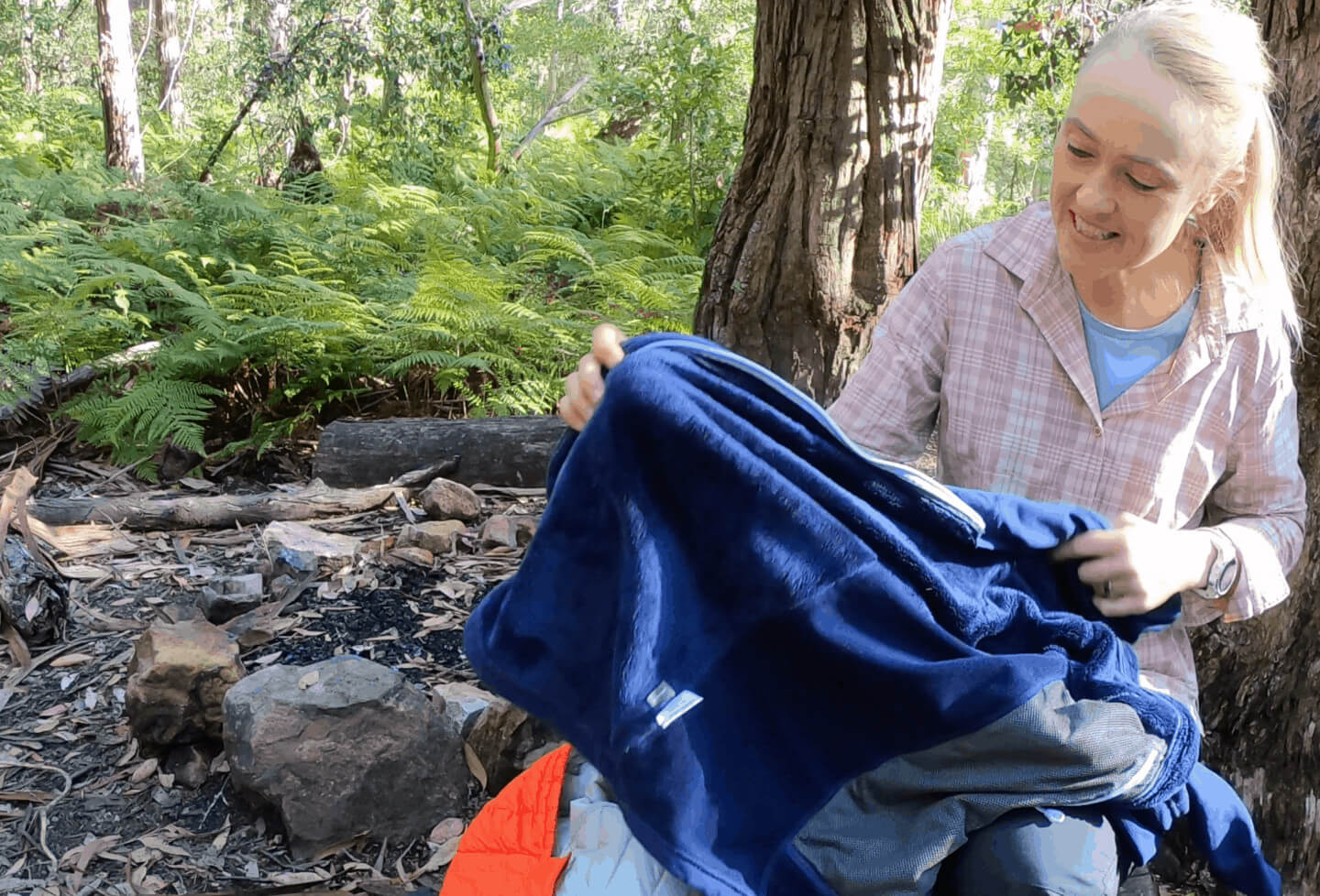 Best clothes for hiking What clothes to wear hiking Lotsafreshair